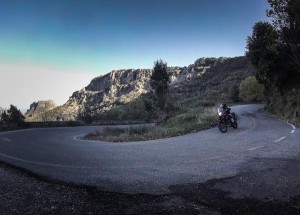 motociclismo-a-esempio-piace-il-sud-monte-stella