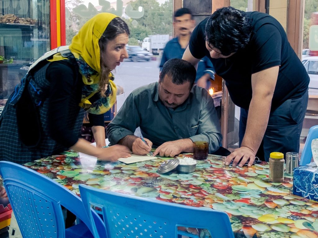 ospitalita iraniana lezioni farsi