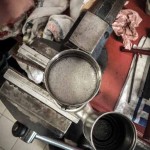 officina-sospensioni-moto-spsuspension-emulsione-olio-mono